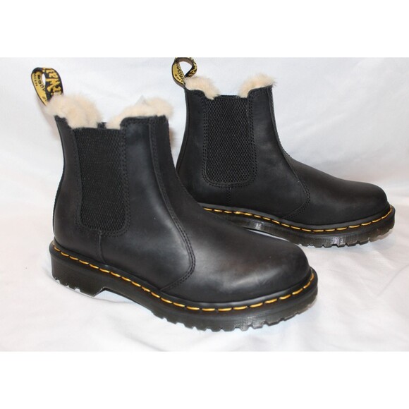 NWT Dr. Martens 2976 Fur‎ Lined Quad Platform Chelsea Boots Black SZ 7 NWOB $180 - Picture 1 of 7